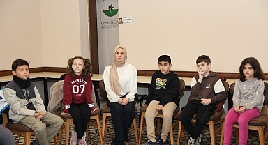 Osmangazi’de Çocuklar Felsefe Atölyesi İle Düşünsel Yolculuğa Çıktı