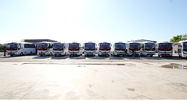 Otokar'dan Sena Tur'a Dev Otobüs Teslimatı