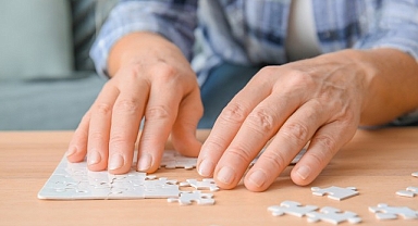 Parkinsonda Sabır, Anlayış ve Doğru Tedavi Hayat Değiştiriyor