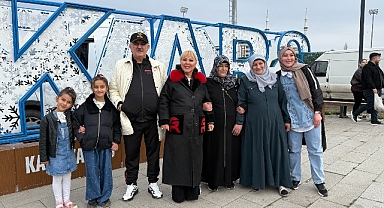 Safiye Soyman ve Faik Öztürk'e Kars'ta Yoğun İlgi