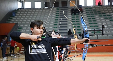 Spor Festivalinde Öğrenciler Okçuluk Maharetlerini Yarıştırdı