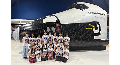 Uzay Kampı İçin Hanoi’den İzmir’e 8 Bin Kilometre Yol Kat Ettiler