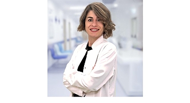 V-NOTES Yöntemiyle Ameliyat İzsiz, Dikişsiz, Kesisiz Yapılıyor