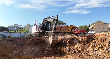Yeni Mahalle’de Sosyal Yaşam Merkezi İçin İlk Adım Atıldı