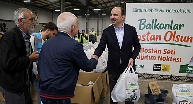 “Balkonlar Bostan Olsun” Projesinde Dağıtımlar Devam Ediyor