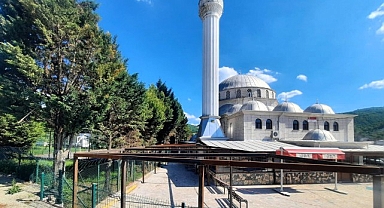 Bayram öncesi ibadethanelerde hummalı hazırlık