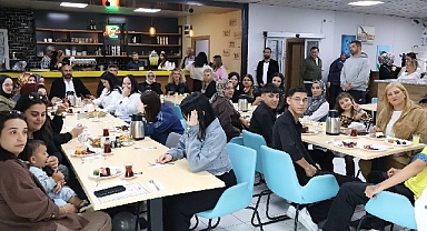 Beyaz Kalpler, mezunlarını mesleğe uğurladı