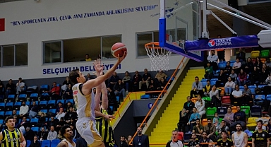 Büyükşehir Adını Yarı Finale Yazdırdı