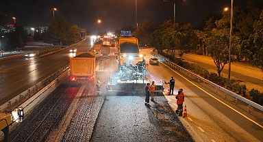 Büyükşehir’den İller Bankası Kavşağı’na sıcak asfalt 