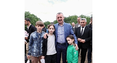 Büyükşehir’in Çiftçi Şenliği bereketiyle kutlandı