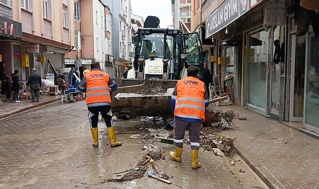 Canik Belediyesi'nden Havza'ya Yardım Eli