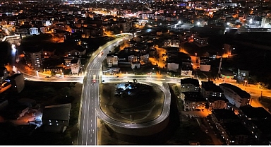 Dev proje, gece görüntüsüyle de göz kamaştırıyor