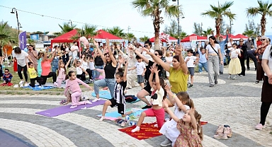 Didim’de Anneler Günü Sevgi ve Dayanışma İçinde Kutlandı
