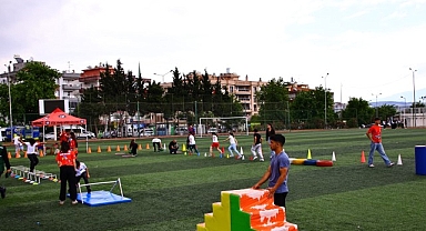 Gaziemir’de Sağlıklı Yaşam Ligi Yürüyüş Etkinliği Gerçekleştirildi