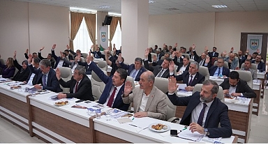 İpekyolu’nda Başkan Usta Güven Tazeledi