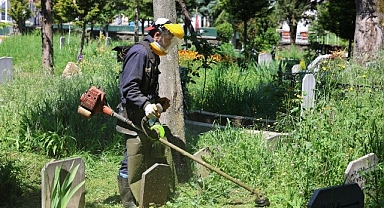 Kartepe'de Yeşil Alanlar Bayrama Hazırlanıyor