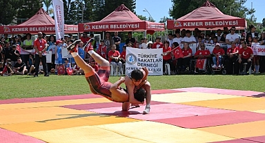 Kemer’de 19 Mayıs coşkusu