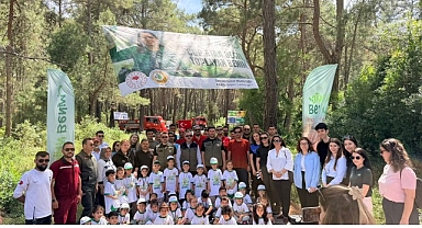 Kemer’de çevre temizliği etkinliği 