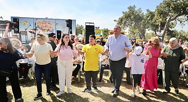 Menderes Uçurtmalarla Rengarenk
