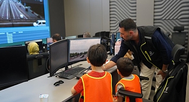 Minikler trafik güvenliğini yerinde öğrendi