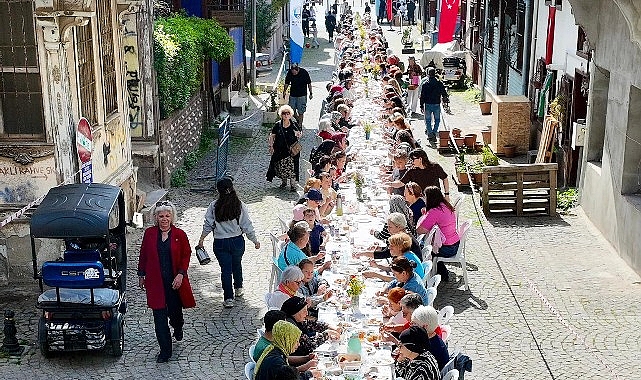 Mudanya'da Anneler Günü buluşması