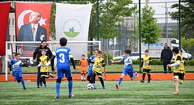 Osmangazi’de Çocuklar Sahada Buluştu