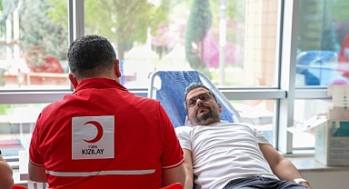 Selçuklu Belediyesi Kızılay’a Destek Olmayı Sürdürüyor