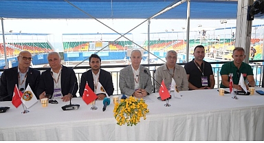 Alanya, dünya plaj voleybolunun merkezi oluyor 