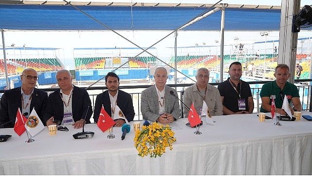 Alanya, dünya plaj voleybolunun merkezi oluyor   "Mükemmeliyet Merkezi" imzaları atıldı