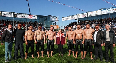 Antalya Büyükşehir güreşçileri Kırkpınar’a hazır 