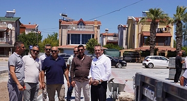 Ayvalık’ta Yol Seferberliği Sürüyor