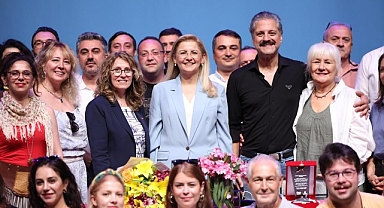 Bakırköy Belediye Tiyatroları’ndan Büyük Başarı