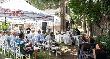 Bornova’da çalgı yapımının büyüsü yaşandı