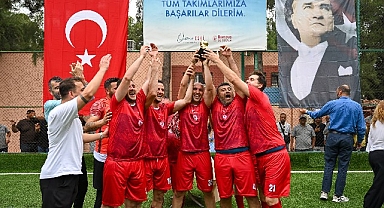 Bornova’da dostluk kazandı