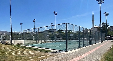Bostanlı Sahili’ne yeni padel kortları geliyor