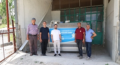 Büyükşehir’in üreticilere ekipman destekleri sürüyor