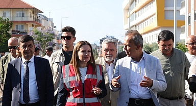 Döşemealtı Yeniköy’de altyapısı tamamlanan yollar asfaltlanıyor