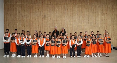 Geleceğin sanatçıları ayakta alkışlandı