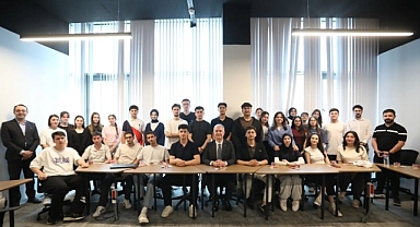 İnegöl Belediyesi’nden 330 Öğrenciye Sınav Öncesi Rehberlik Desteği