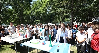 İnegöl’de Tübitak 4006-C Bilim Festivali Gerçekleştirildi
