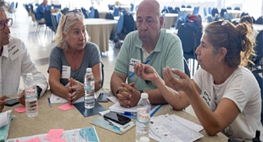 İzmir’de Yurttaş Meclisi dönemi başladı