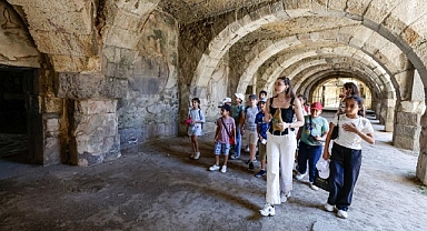 İzmir’in mirası çocuklarla geleceğe taşınıyor