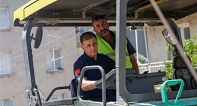 İzmir’in yollarında yoğun çalışma