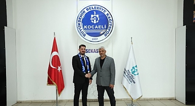 Kağıtspor’da kan değişimi