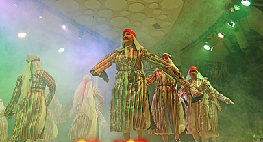 Karşıyaka’da halk dansları kursuna muhteşem final!