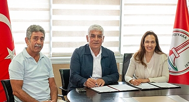 Karşıyaka’da Toplu İş Sözleşmesi’ne imzalar atıldı