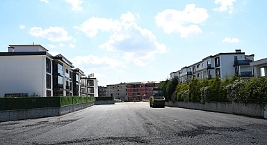 Kartepe’de Asfalt Seferberliği Sürüyor
