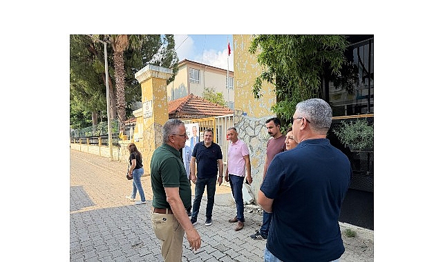 Kemer Belediyesi'nden LGS'ye giren öğrencilere su ve şeker