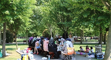Maltepe’de kadınlar bahar pikniğinde buluştu