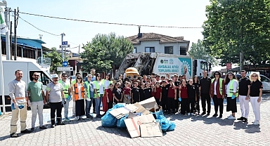 Nilüfer’de çevre etkinlikleri Gölyazı’da “Çevreci Eller” ile başladı